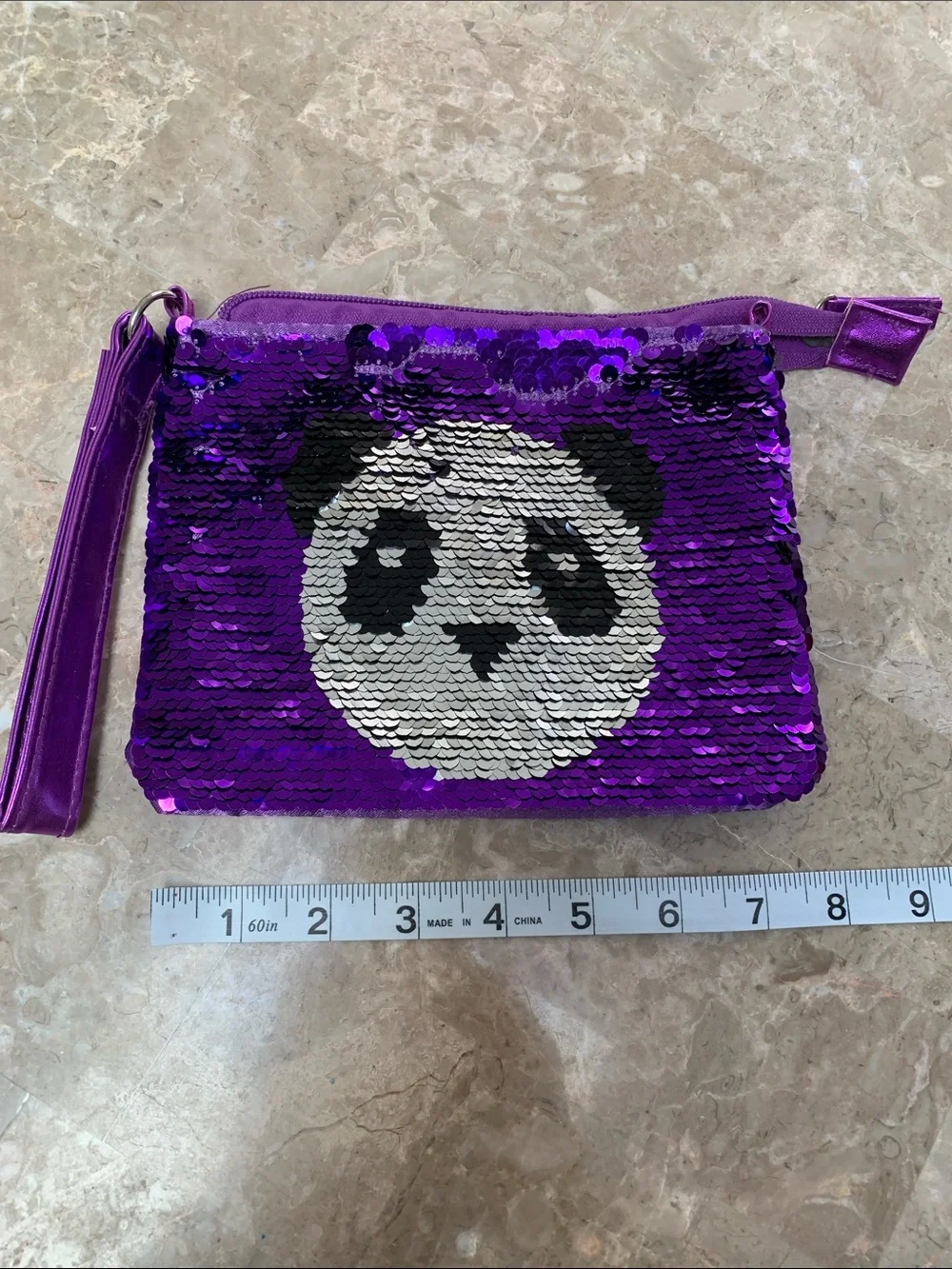 Cute & Beautiful Girl’s Purple Sequin Wristlet Panda Purse. Pre-Owned. Size 8x6.